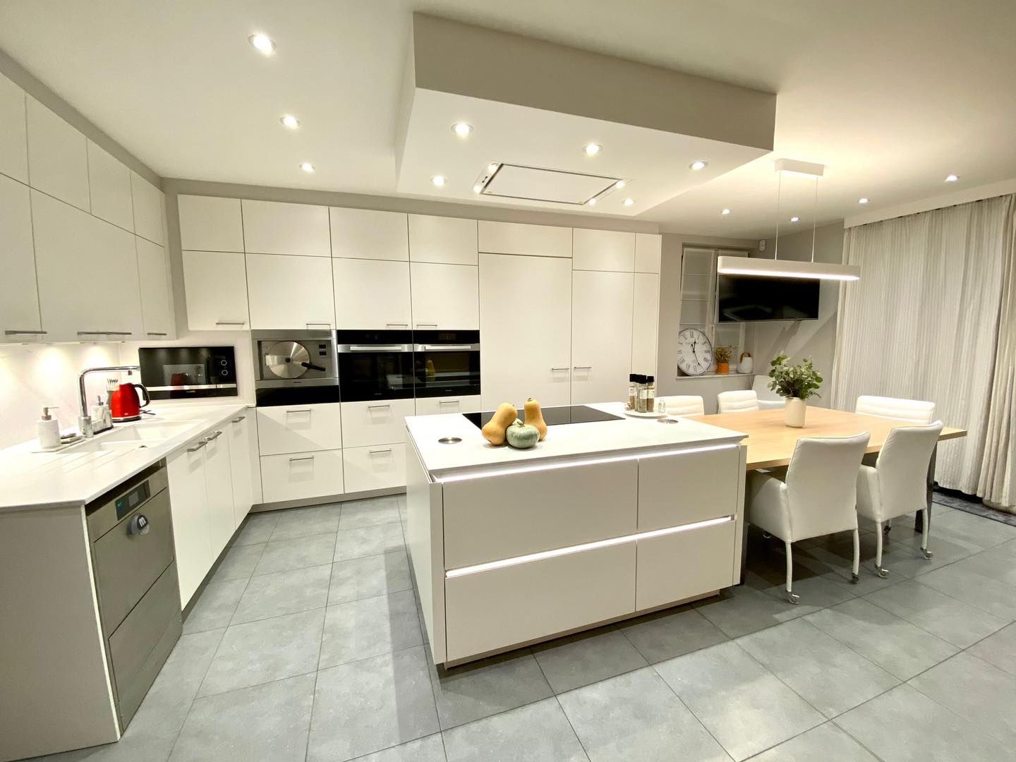 Réalisation cuisine SieMatic équipée par Mons Cuisines
