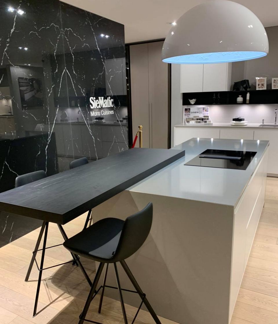 Intérieur showroom SieMatic Mons