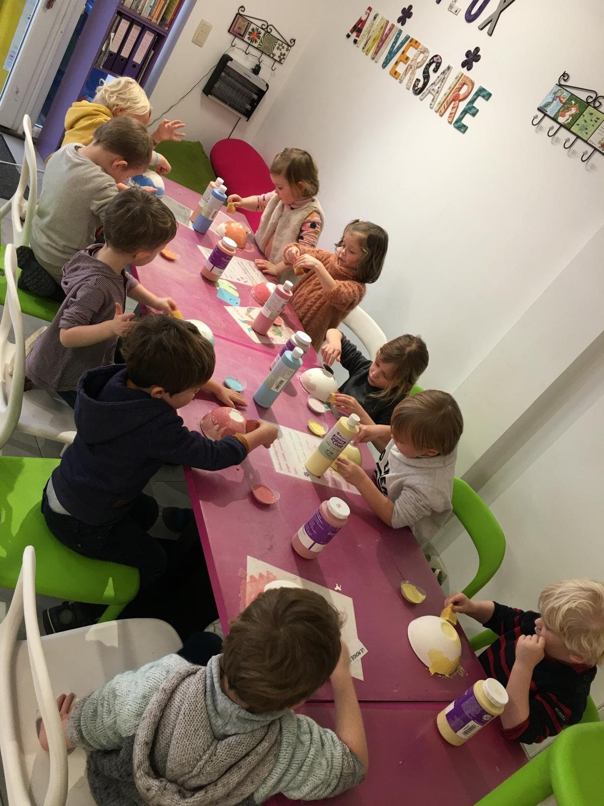Anniversaire enfants, peinture sur céramique