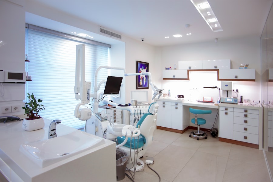 Salle de soins du cabinet Orthoclaim à Namur - équipement moderne